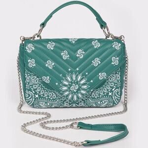 NWT 3AM BY H&D ACCESSORIES Quilted Green Bandana Faux Leather Crossbody Bag